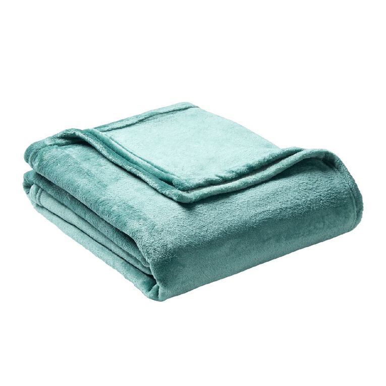 Living & Co Kids Plush Blanket Green Single, , hi-res