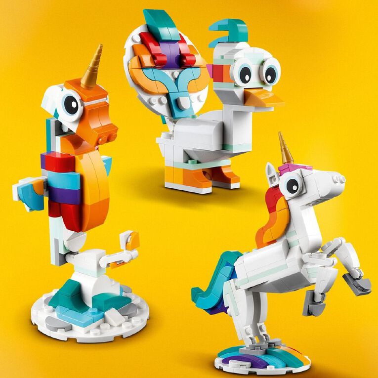 LEGO CREATOR Magical Unicorn 31140, , hi-res