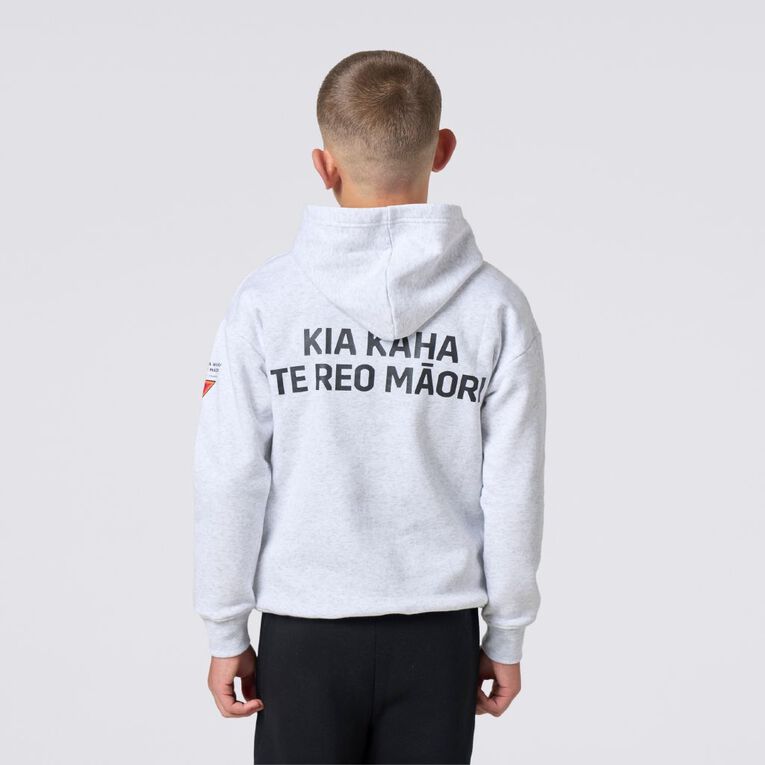 MLC Kia Kaha Te Reo Maori Huri Tamariki, Hiriwa, hi-res
