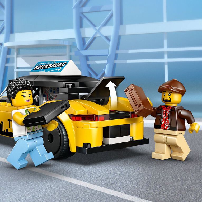 LEGO CITY Yellow Taxi 60487, , hi-res