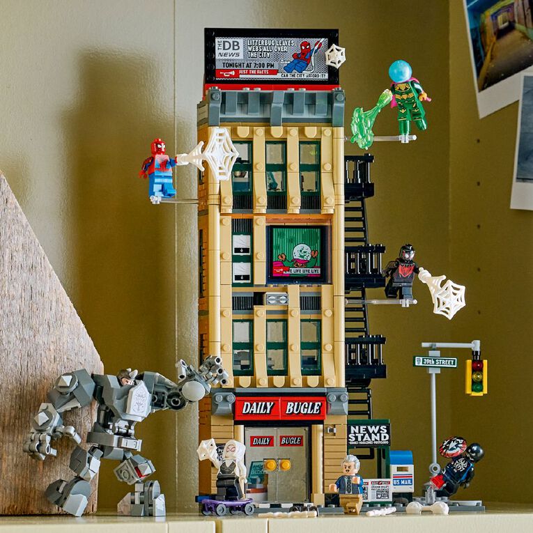 LEGO Marvel Super Heroes Spider Man vs Mysterio The Daily Bugle 76342, , hi-res