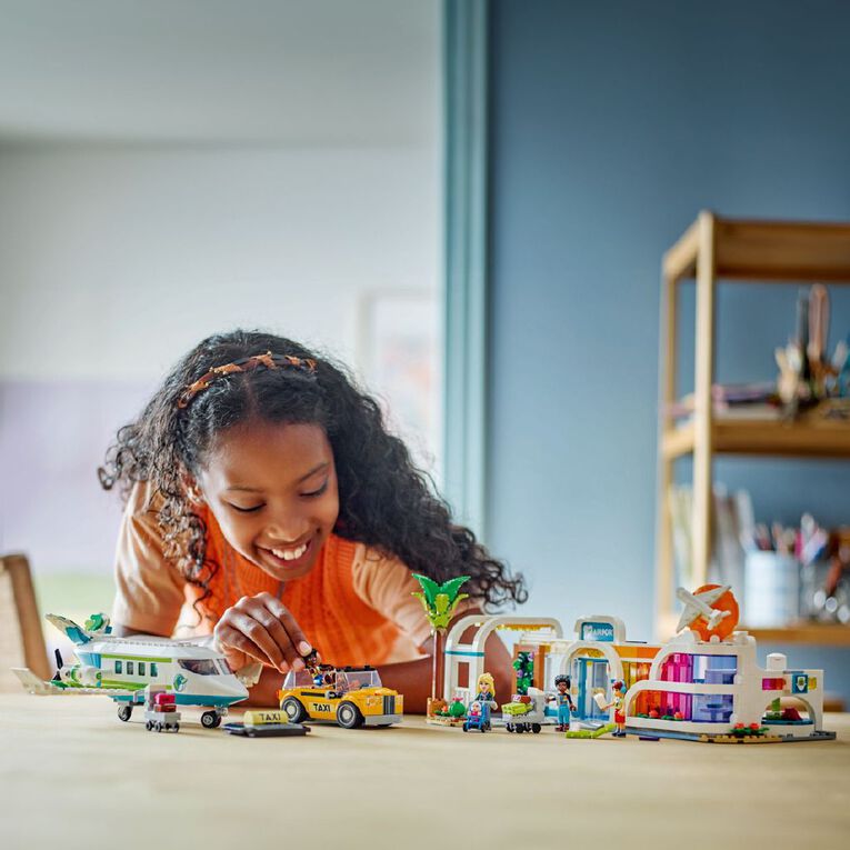 LEGO Friends Heartlake City Airport and Airplane 42656, , hi-res