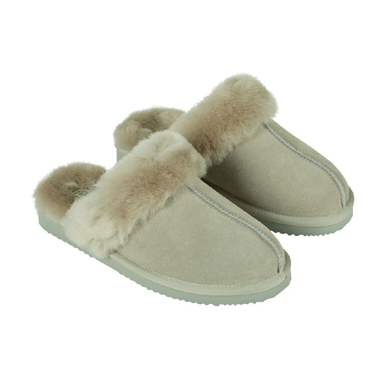 NEW ZEALAND SHEEPSKIN CO. Women's Sheepskin Lined Slipper Scuff BOX, Grey Mid, hi-res
