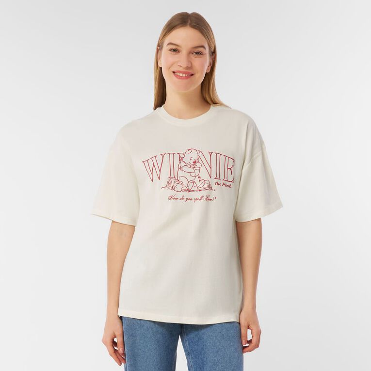 Winnie the Pooh Women's Short Sleeve Winnie the Pooh Tee, Cream, hi-res