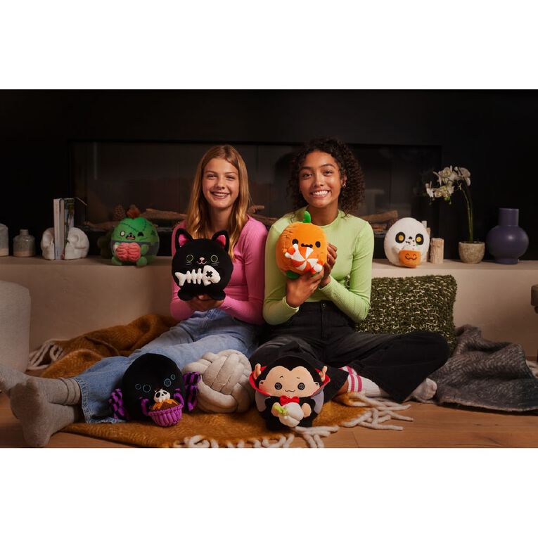 Zuru Snackles Snackles Halloween Plushie 8 inch Assorted Assorted, , hi-res