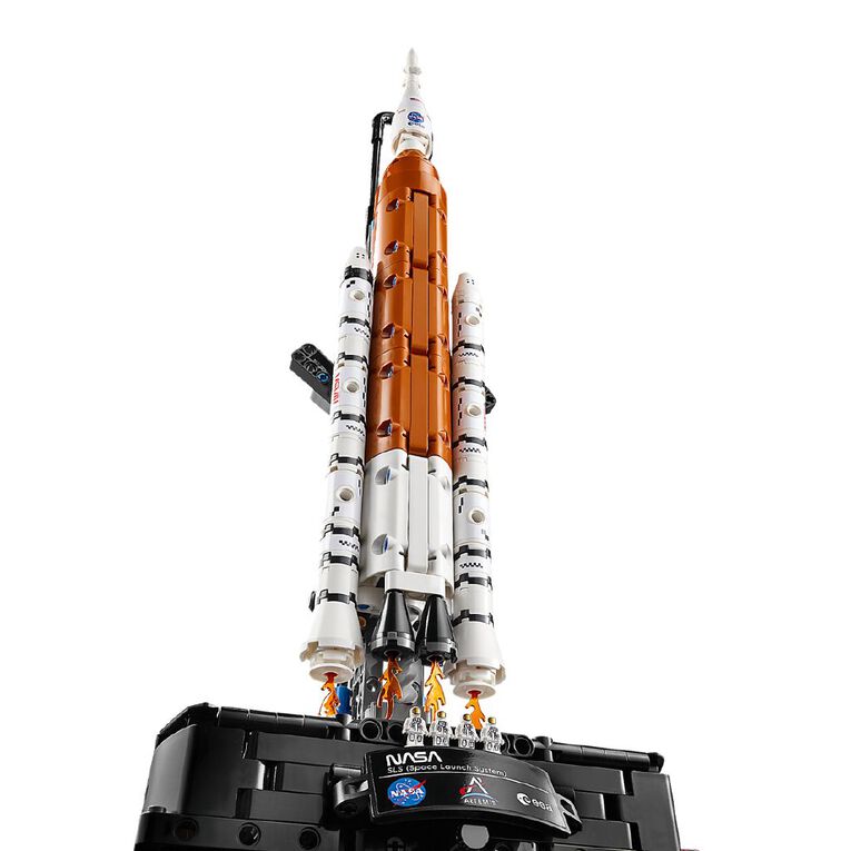 LEGO Technic NASA Artemis Space Launch System Rocket 42221, , hi-res