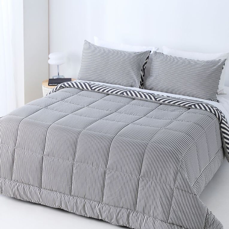 Living & Co 3 Piece Comforter Set Chevron Grey Queen, Grey, hi-res