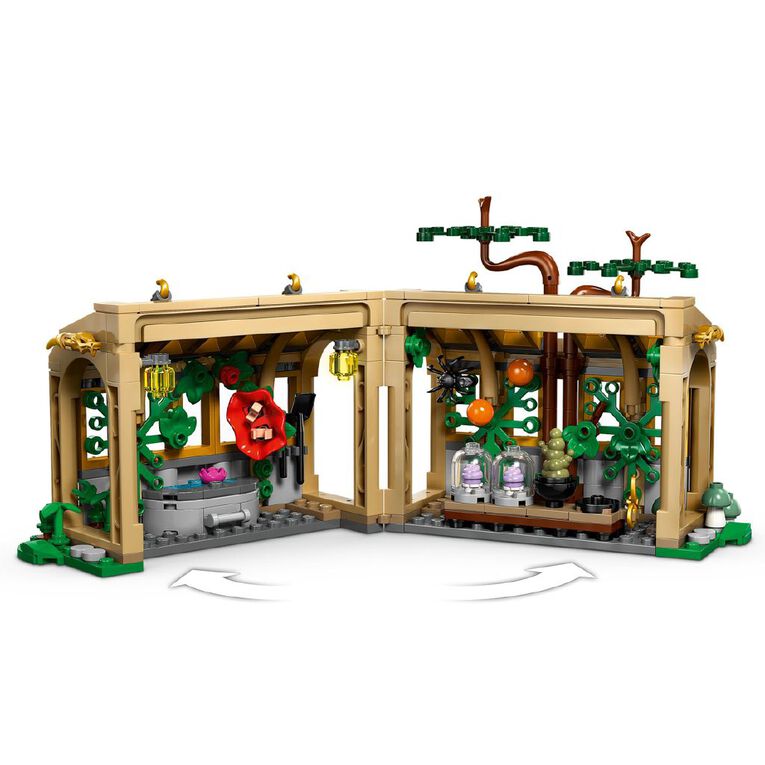 LEGO Harry Potter Hogwarts Castle Herbology Class 76445, , hi-res