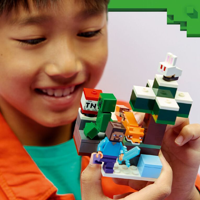 LEGO Minecraft Steve's Taiga Adventure 21583, , hi-res