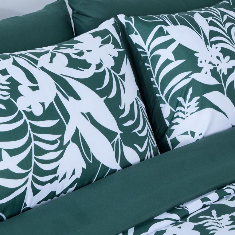 Living & Co 7 Piece Bed in a Bag Casa Green Queen, , hi-res