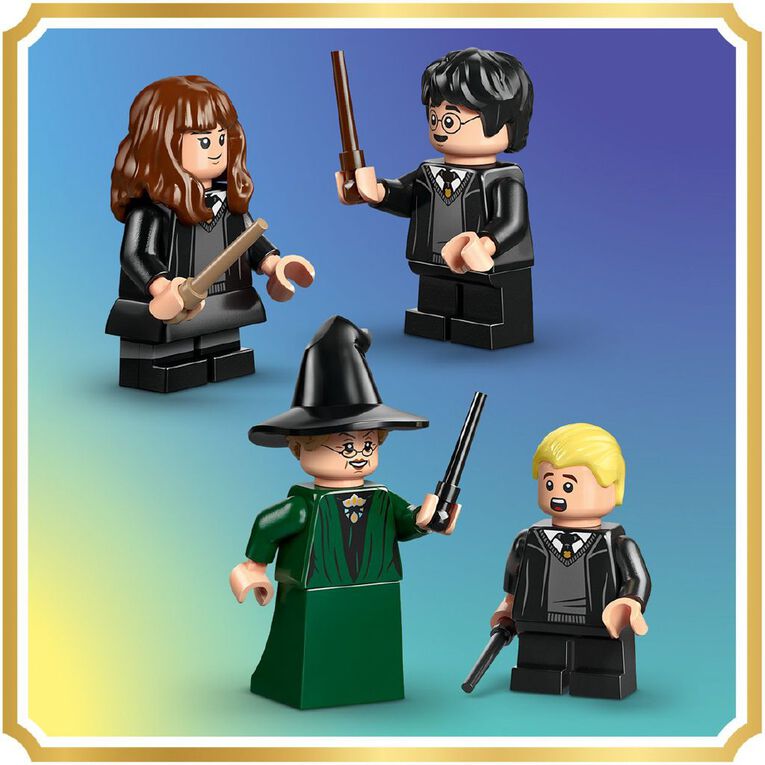 LEGO Harry Potter Hogwarts Castle Sorting Hat Ceremony 76460, , hi-res