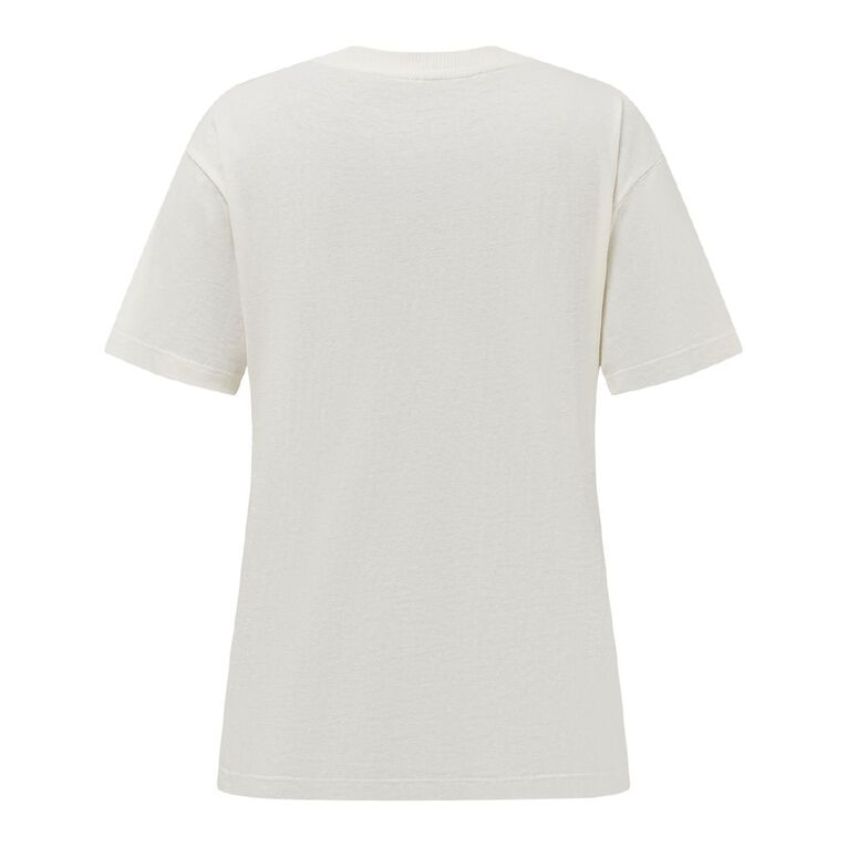 Peanuts Snoopy Christmas Women's Tee, Cream, hi-res