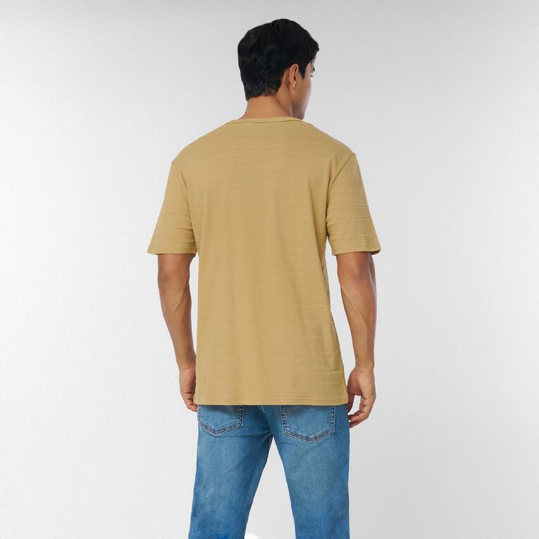 H&H Men's Regular Textured Tee, Brown Light, hi-res