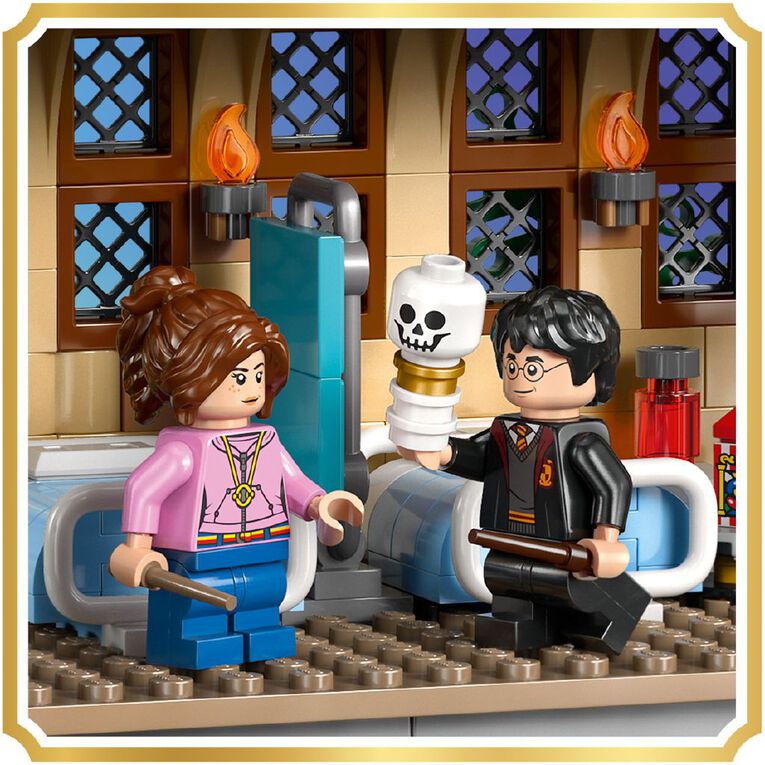 LEGO Harry Potter Hogwarts Castle Hospital Wing 76463, , hi-res
