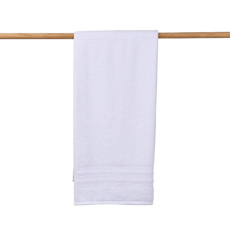 Living & Co Plush Plain Bath Towel White, , hi-res