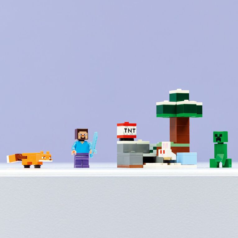 LEGO Minecraft Steve's Taiga Adventure 21583, , hi-res