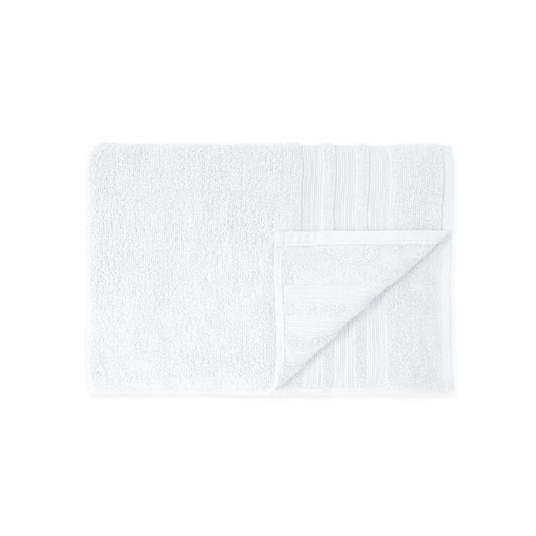 Living & Co Plush Plain Bath Towel White, , hi-res