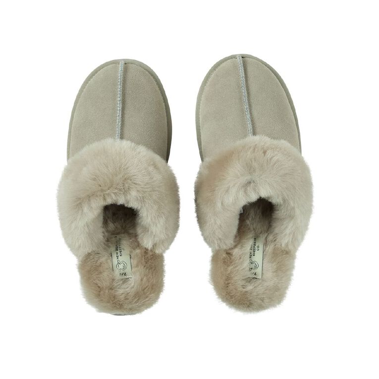 NEW ZEALAND SHEEPSKIN CO. Women's Sheepskin Lined Slipper Scuff BOX, Grey Mid, hi-res