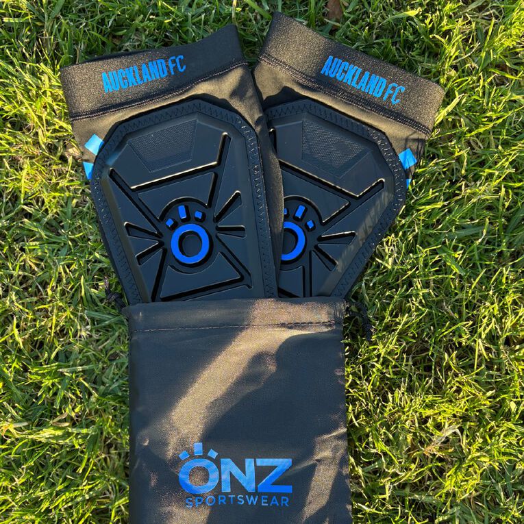 ONZ Auckland FC Flex Guards Large, , hi-res