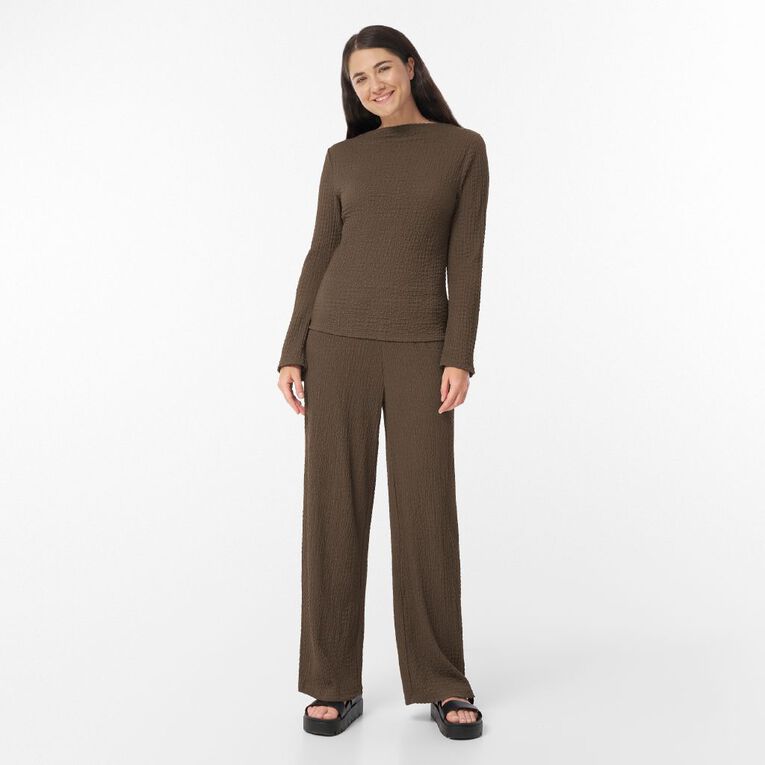 H&H Women's Crinkle Drawstring Wide Leg Pants, Brown Mid, hi-res
