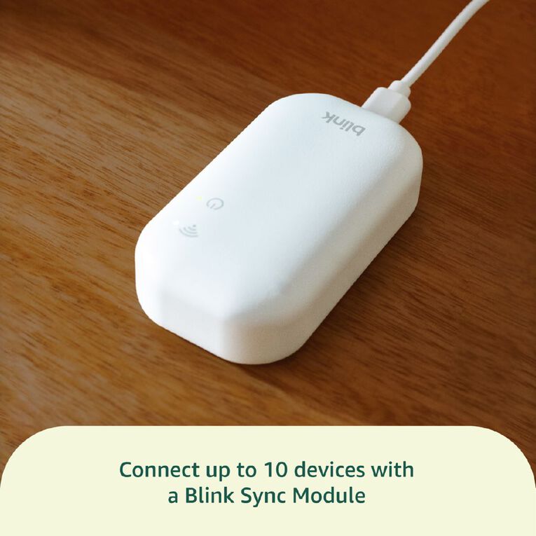 Blink Outdoor 2K+ With Sync Module Core 3 Pack Black, , hi-res
