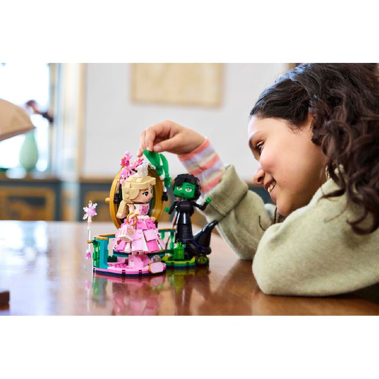 LEGO Wicked Elphaba & Glinda Figures 75682, , hi-res