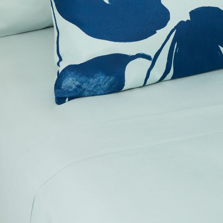 Living & Co 7 Piece Comforter Set Reversible Valencea Queen, , hi-res