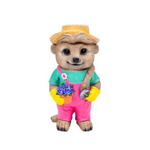 Kiwi Garden Gardener Meerkat