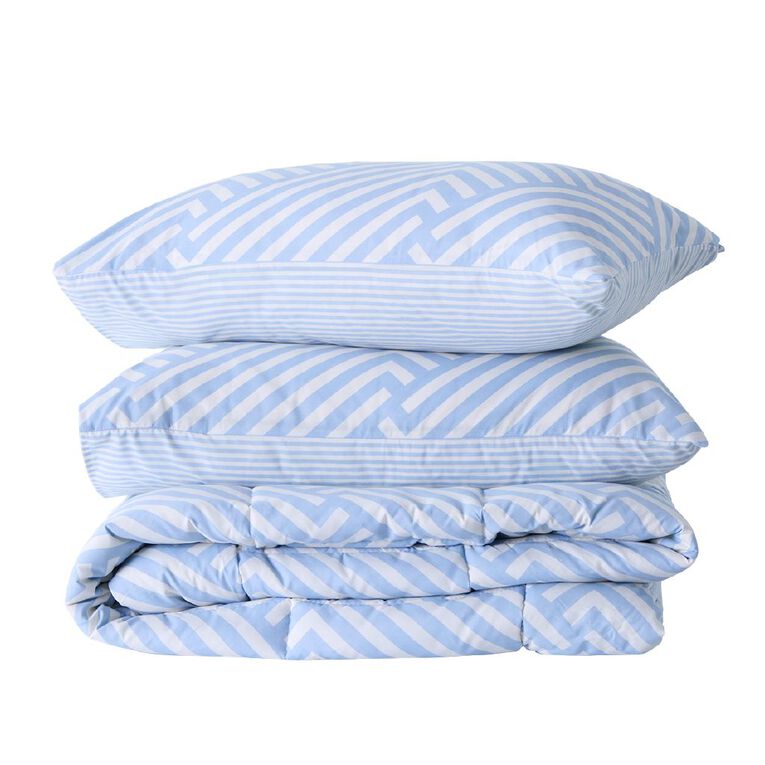 Living & Co 3 Piece Comforter Set Chevron Blue King, Blue, hi-res