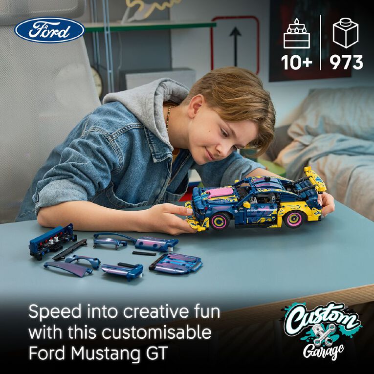 LEGO Technic Custom Garage Ford Mustang GT Car 42236, , hi-res