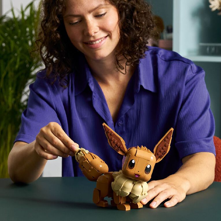 LEGO Pokemon Eevee 72151, , hi-res