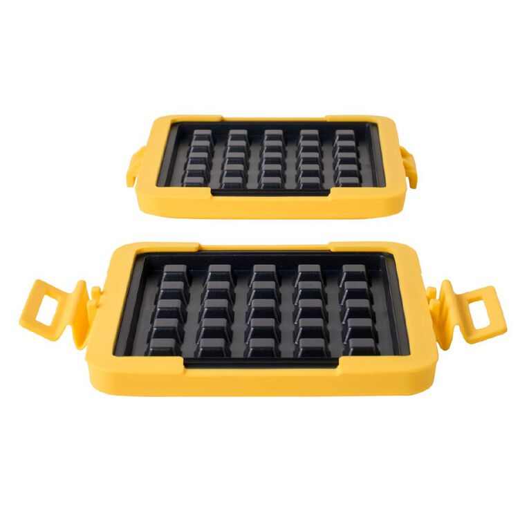 Living & Co Microwave Waffle Maker Yellow, , hi-res