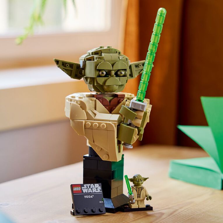 LEGO Star Wars Yoda 75438, , hi-res