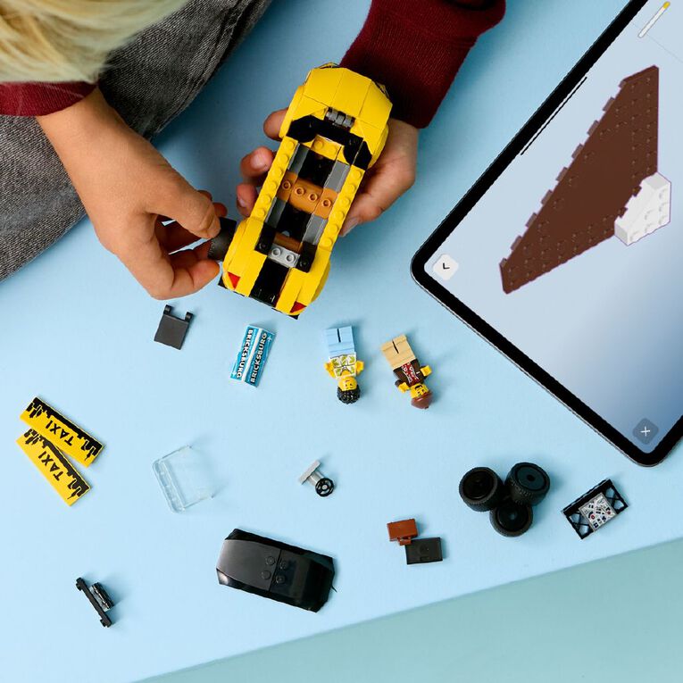 LEGO CITY Yellow Taxi 60487, , hi-res