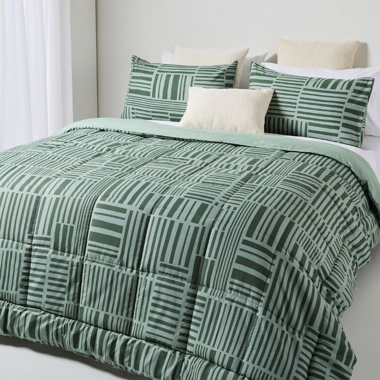 Living & Co 3 Piece Comforter Set Reversible Billie Queen, , hi-res