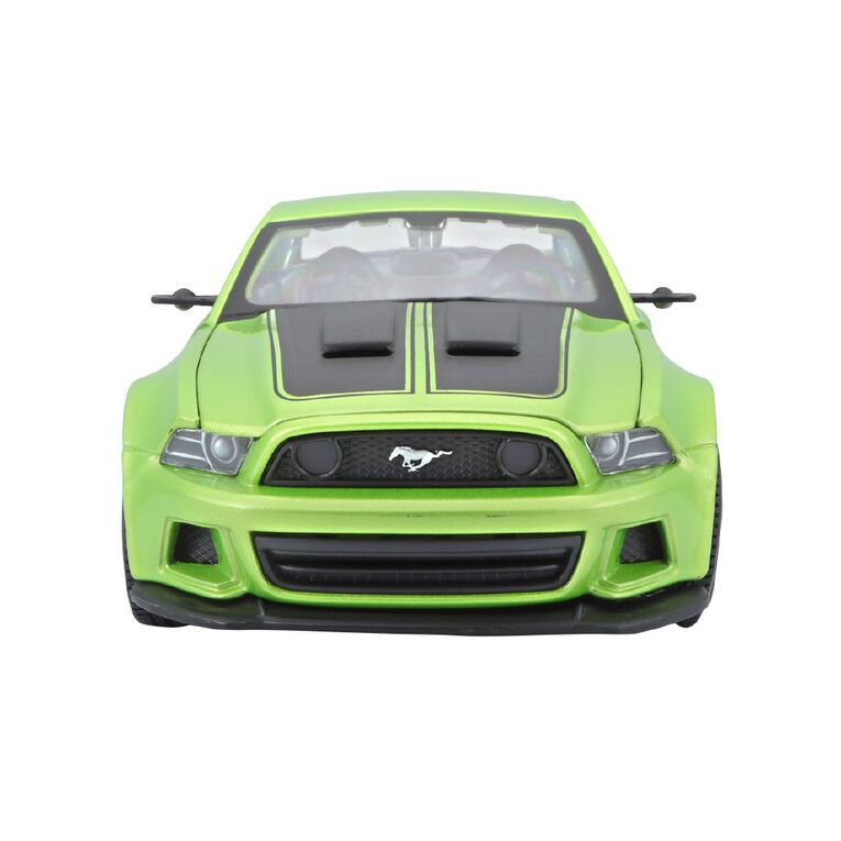 Maisto 1:24 Special Edition Assorted, , hi-res