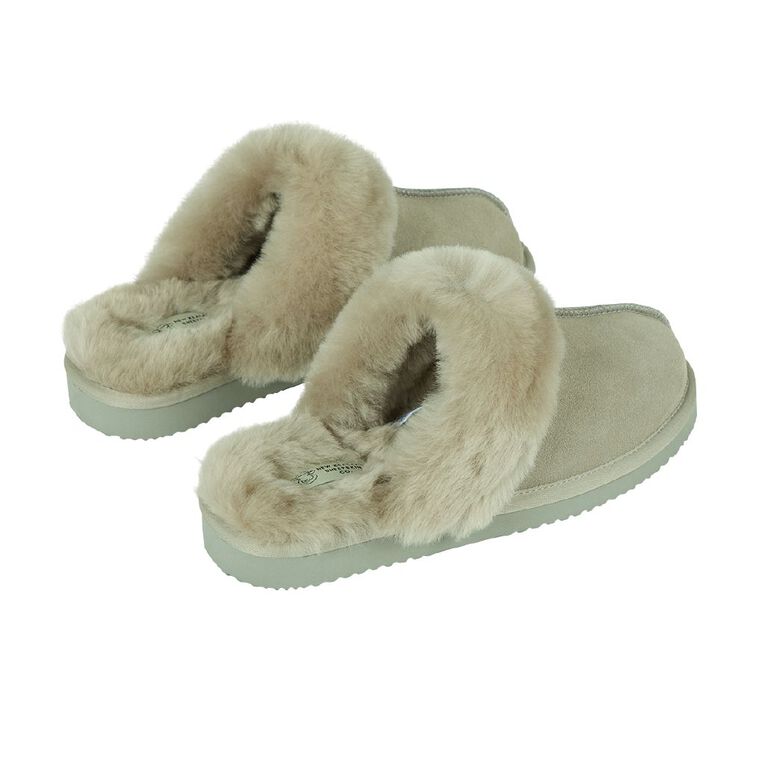 NEW ZEALAND SHEEPSKIN CO. Women's Sheepskin Lined Slipper Scuff BOX, Grey Mid, hi-res