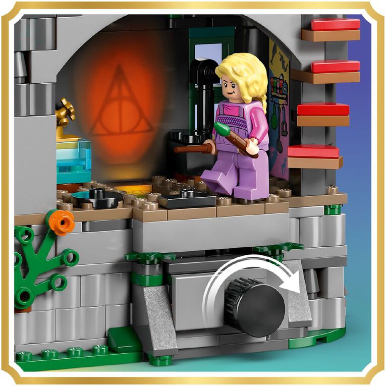 LEGO Harry Potter Luna Lovegoods House 76467, , hi-res
