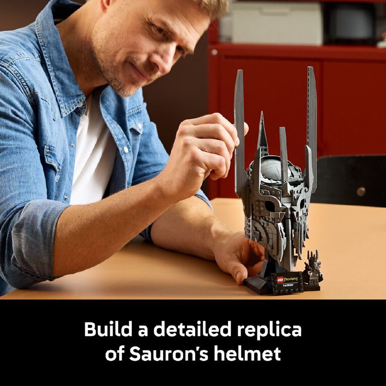 LEGO Icons Saurons Helmet 11373, , hi-res