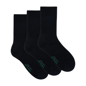 Underworks Women's Bamboo Crew Socks 3 Pack