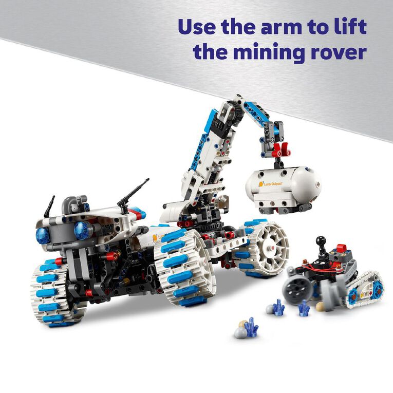 LEGO Technic Lunar Outpost Moon Rover Spac 42211, , hi-res