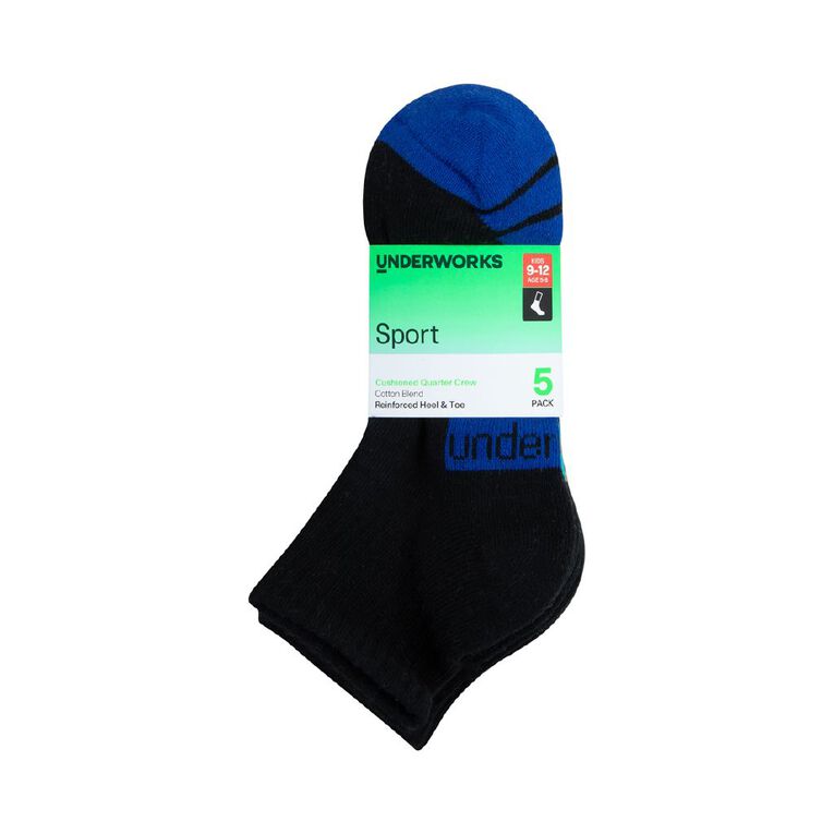 Underworks Boys' Cushioned Sport Quarter Crew Socks 5 Pack, Black, hi-res