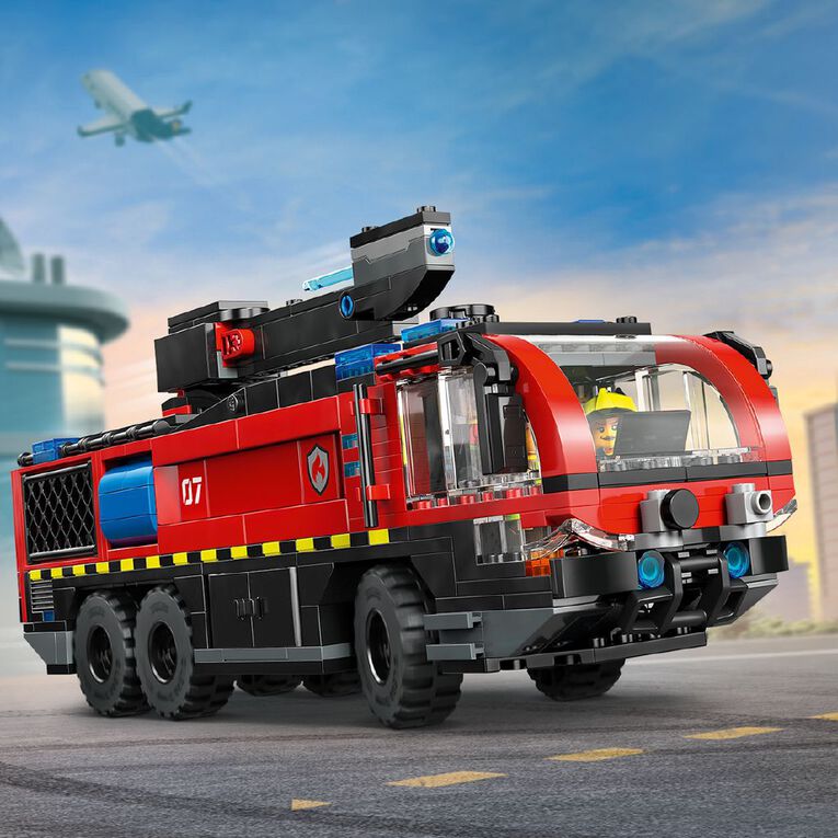 LEGO CITY Airport Fire Engine 60499, , hi-res