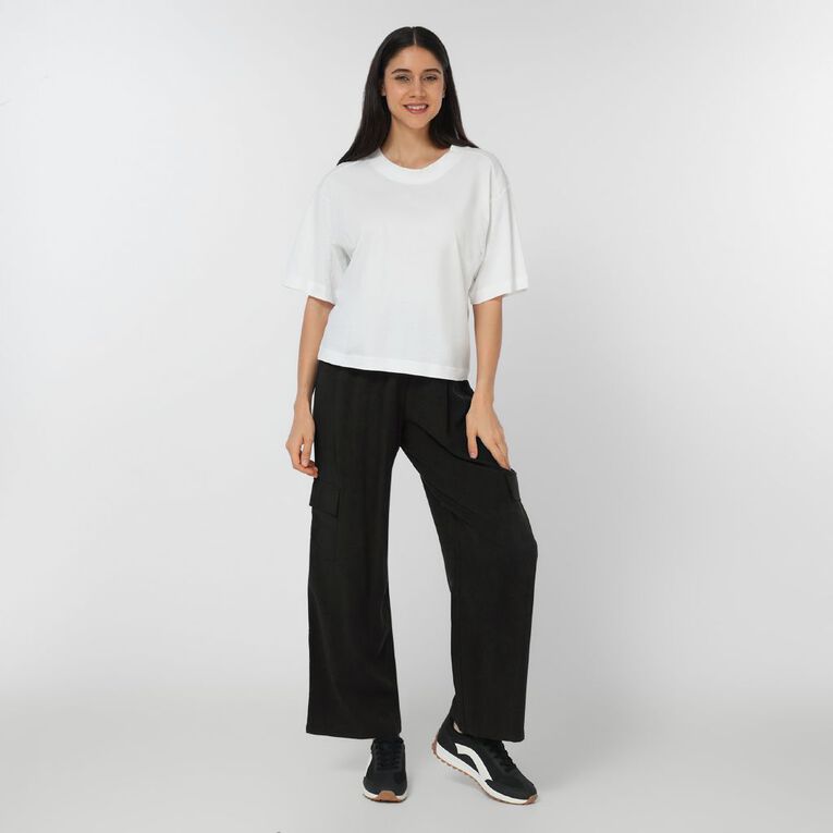 H&H Women's Twill Wide Leg Cargo Pants, Black, hi-res