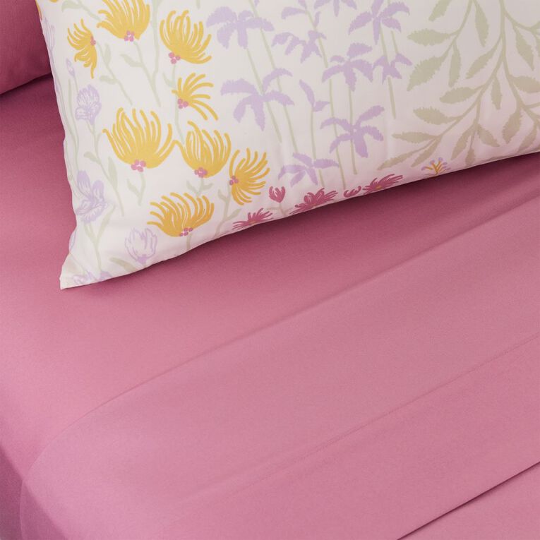 Living & Co 7 Piece Comforter Set Reversible Fleur Queen, , hi-res