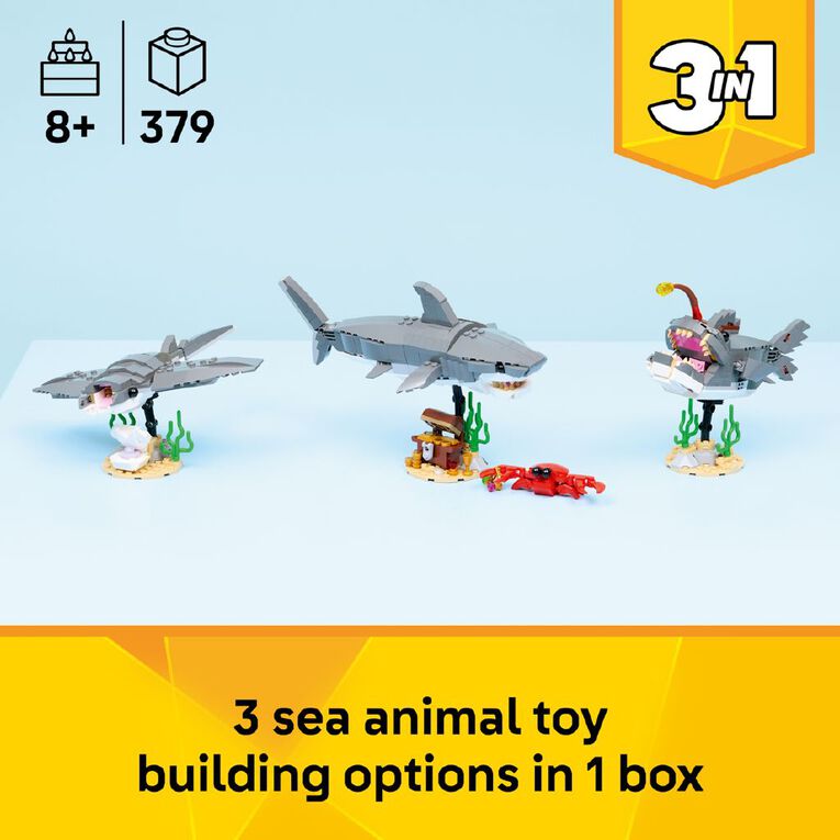 LEGO CREATOR Fierce Shark with a Treasure Chest 31381, , hi-res