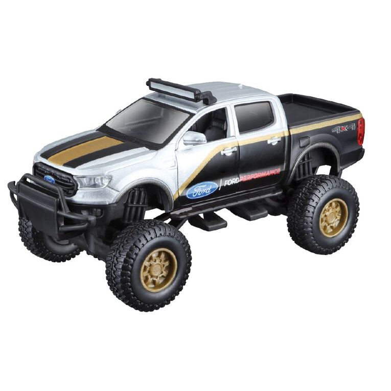 Maisto Fresh Metal 4 x 4 Rebels, , hi-res
