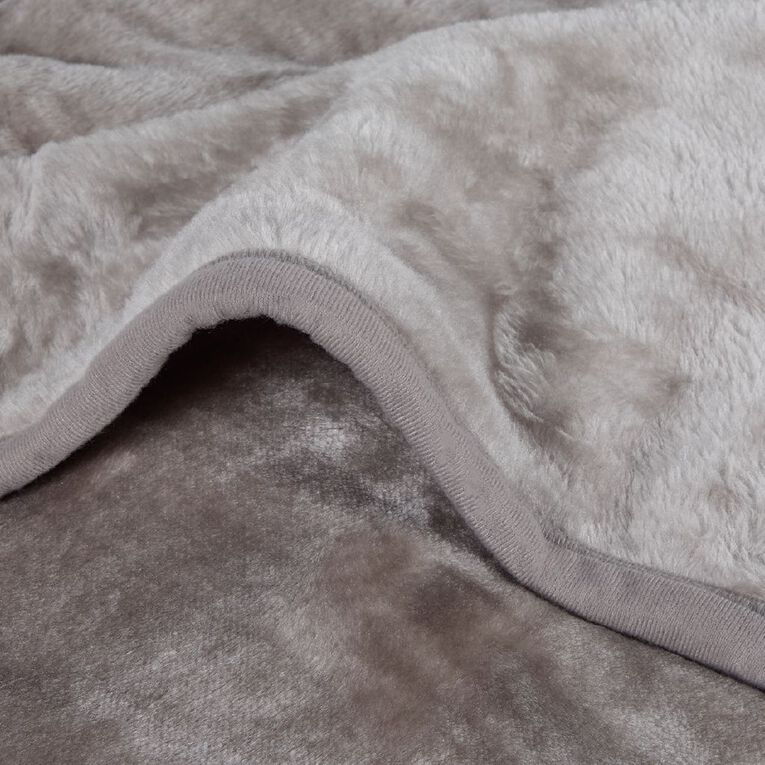 Living & Co 400gsm Mink Feel Blanket Natural Queen, , hi-res