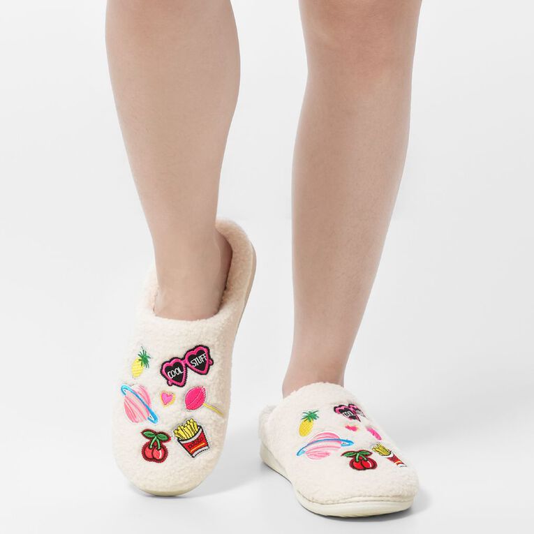 H&H Women's Billy Scuff Slippers, Cream, hi-res