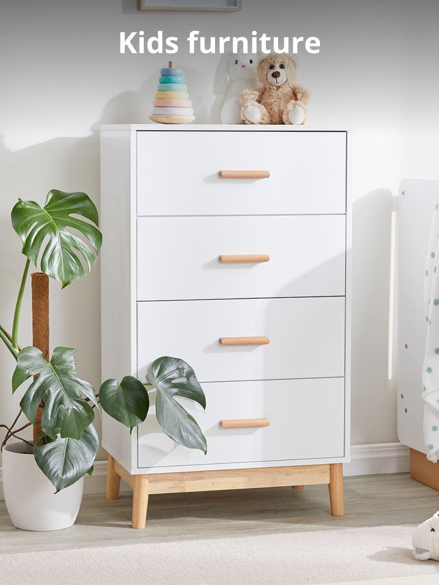 Kids' furniture